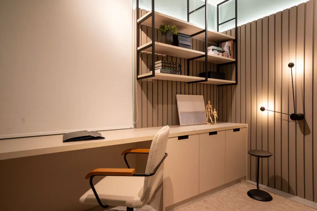 Home office planejado com marcenaria